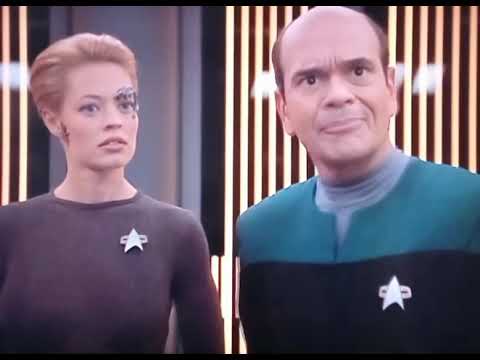 Star Trek: Voyager S4E12 Seven of Nine uses nano probes to bring Neelix back from the dead!
