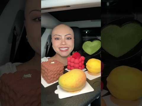 TRYING MORE BEAUTIFUL DESSERTS IN LA🥭#shorts