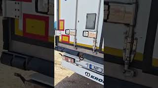 Krone SD isothermal semi-trailer | Image 4 - Autoline