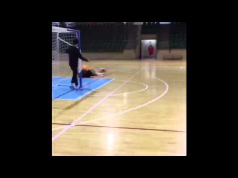 Buitre imitando a Ricardinho