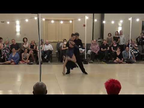 Alejandra Hobert y Adrian Veredice