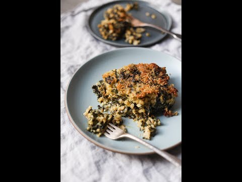 Making Brown Rice and Kale Gratin w/ @feedtheswimmers