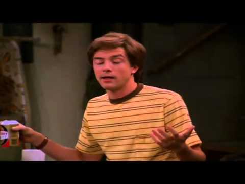 Die wilden Siebziger : Kelso (macht Bier auf)