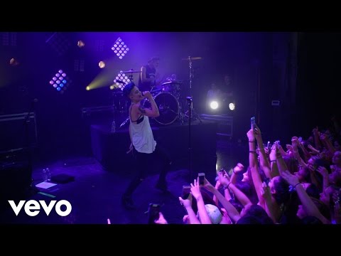 Halsey - Roman Holiday (Vevo LIFT Live)