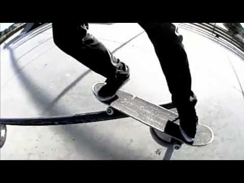 Frontside Feeble Grind [Super Slow-Motion]