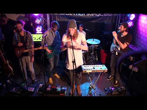 birk - Konfetti // live @ backsidemonkeycastle Proberaumkonzert 2017