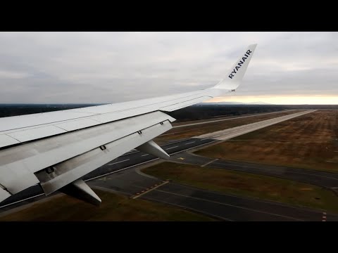 [Onboard] Ryanair Boeing 737-800 landing ✈ Frankfurt Airport
