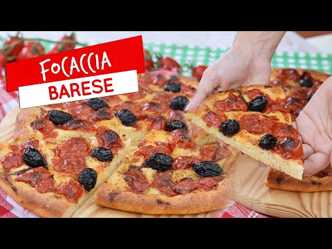 Focaccia barese bassa e croccante: ricetta originale pugliese!