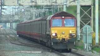 preview picture of video 'WCML Freight at Acton Bridge 17th May 2012'
