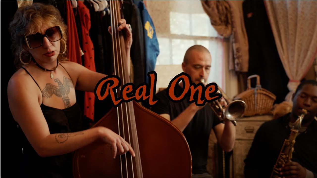 Promotional video thumbnail 1 for Johanna Rose & The Dreamboats