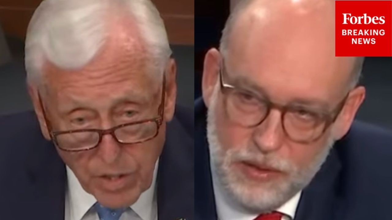 Video: Hoyer Criticizes Vought as De Facto Unitary Executive Leader in OMB Hearing
