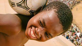 Download lagu In a World Of WHITE Dominated Football Players, He Rose Against Odds to Be a Legend mp3