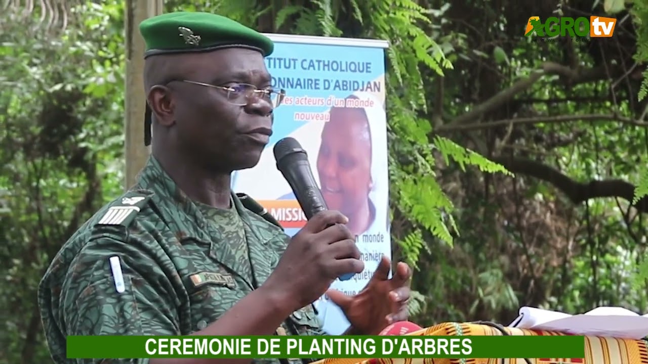 Reportage sur la cérémonie de planting