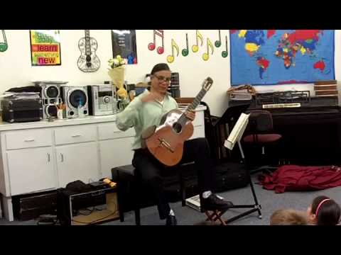 Promotional video thumbnail 2 for Raymond Lohengrin Solo Classical Guitar
