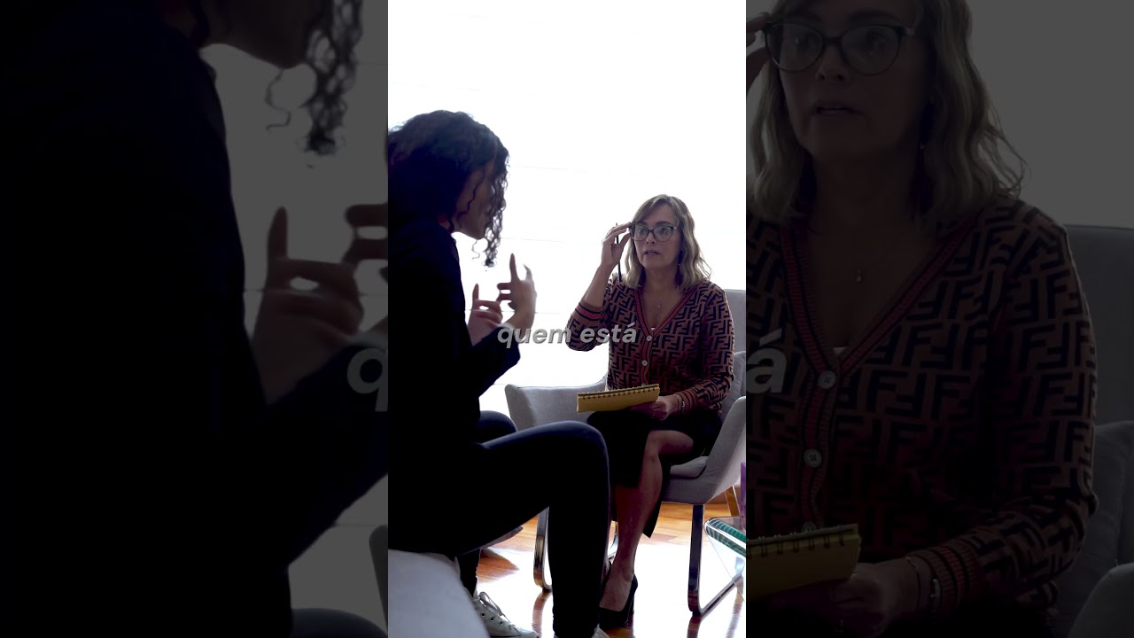 Terapia não é para “quem está maluco” — é para quem tem coragem de se conhecer.