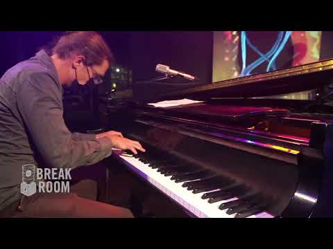 Javier Santiago "Stompin At The Savoy" - Live from the SJZ Break Room