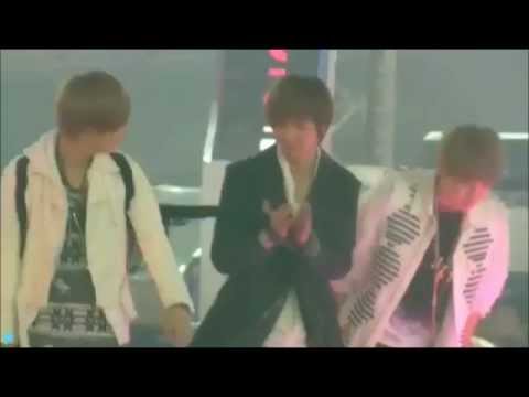 (Fancam) 11.12.31 SHINee cute OnTae moment@мвс Endĭng