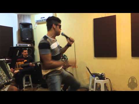 Alex Caribé  - Vai Correndo Atrás