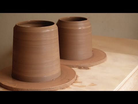 pottery making: throwing big jars