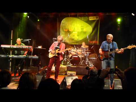 WIR 4  "LOSS MI AMOI NOCH D´SUNN AUFGEH SEGN " - live ((szene)) Wien 15.01.2015