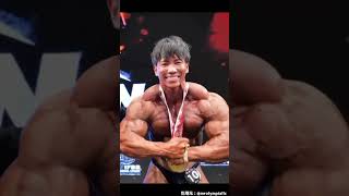 世界が大絶賛！日本から現れたメガ・スーパースター 横川尚隆さんの紹介がヤバい