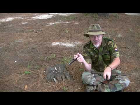 THE COLD STEEL TRAIL HAWK A GREAT WOODSCRAFT / BUSHCRAFT CAMP TOOL