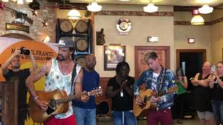 Michael Franti &amp; Spearhead: “I Got Love For You” (acoustic)