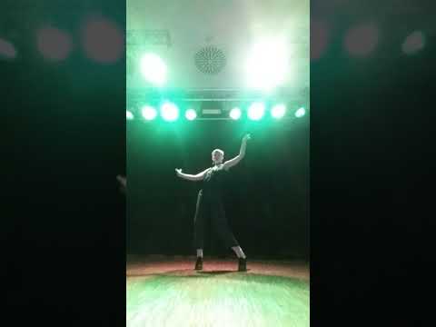 feminine freestyle (Uhm Jung Hwa - Watch me move)