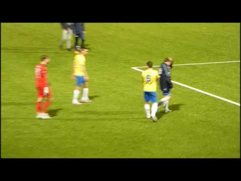 SC Cambuur - Eindhoven 4-1, 28-04-2017, SC Cambuur viert de overwinning met de invalide tribune