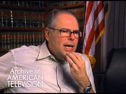Glenn Gordon Caron discusses working with Cybill Shepherd on "Moonlighting" - EMMYTVLEGENDS.ORG