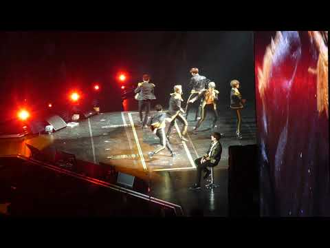 BTS (방탄소년단) Berlin (베를린) - Intro + Idol - Love Yourself Tour - Live 2018 -16.10.18