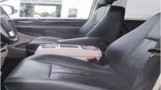 preview picture of video '2012 Chrysler Town & Country Used Cars Racine WI'