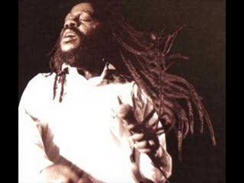 Dennis Brown - Here I Come / Love and Hate