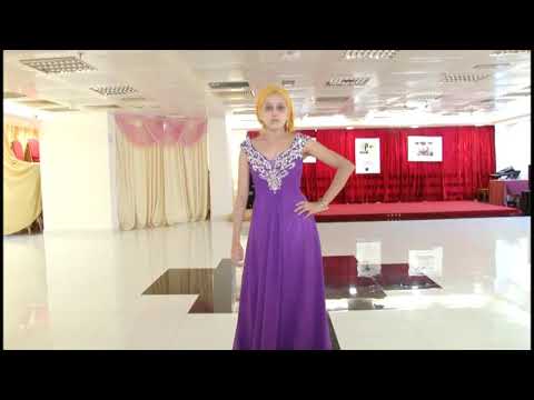 Fashion show - ramp walk - Vogue Prom Dresses - sequence 1