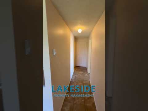 SPACIOUS 2-BEDROOM UPSTAIRS APARTMENT | $400 FIRST-MONTH RENT CREDIT WITH A ONE-YEAR LEASE property video