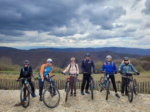 Tinutul Padurenilor: drumul de marmura