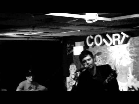 Garrett Klahn (Texas Is The Reason) - A Days Refrain (Acoustic)