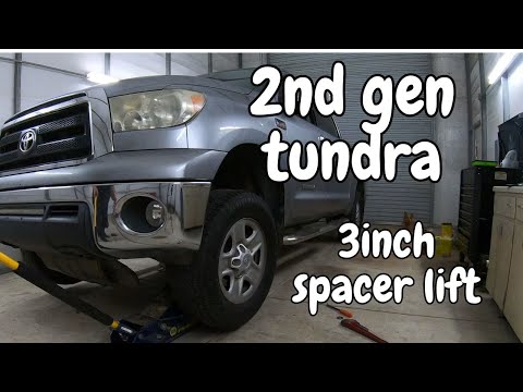 2010 Toyota Tundra gets 3 inch spacer lift kit