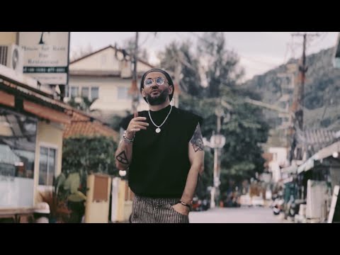 ТАКЕР - Она (one shot video)