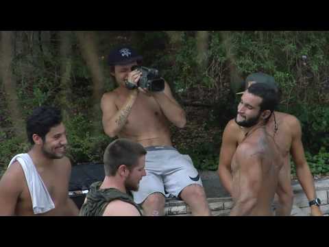 Doloreskateboarding - Its A Footy Frenzy!