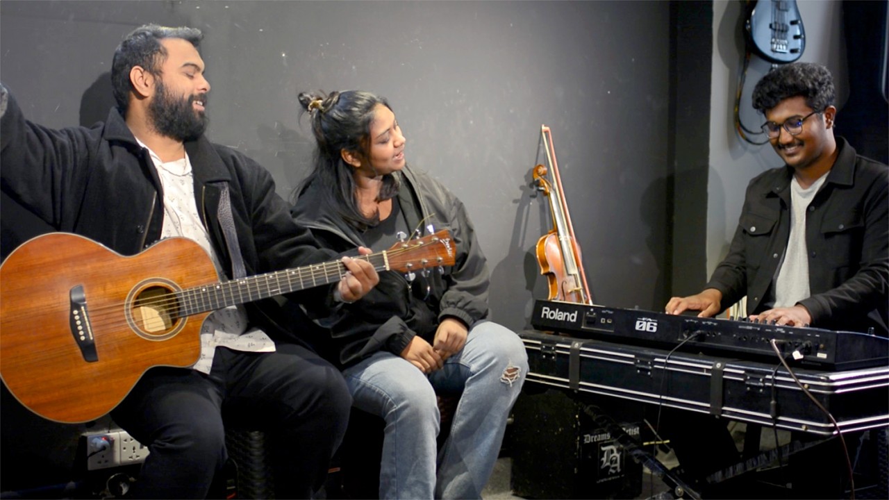 Where Memories and Melodies Collide | Que Sera × Lag Ja Gale × Bhalobeshe Shokhi | Fretted & Bowed