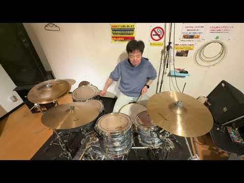 【Funny J-POP】スピッツ - チェリー Samba Ver. をドラムでノリノリになって叩いてみた。