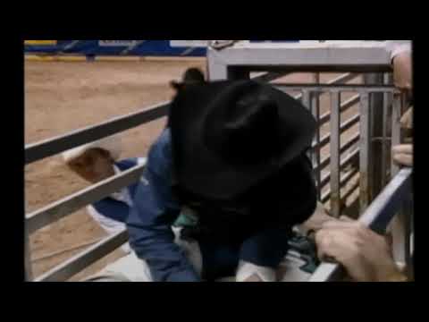 White Lightning bucks Cody Custer - 94 PBR Finals