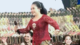 Download lagu EKA UGET-UGET SINDEN SERBA BISA LUCU POLL FULL GAYENG BENGI IKI LIMBUKAN LUCU mp3