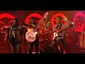 Thundercat – Black Qualls Feat. Steve Lacy, Steve Arrington, Flying Lotus (Live)