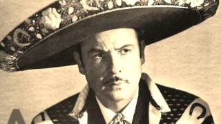 Un puño de tierra - Antonio Aguilar con Mariachi