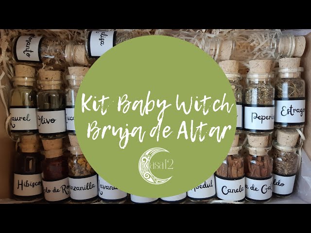 Vídeo relacionado con Wyspell Kit de suministros de brujería para altar de bruja, 54 piezas, velas de hechizo, brujas, cristales, frascos, hierbas, hechizos, caja para principiantes, color verde