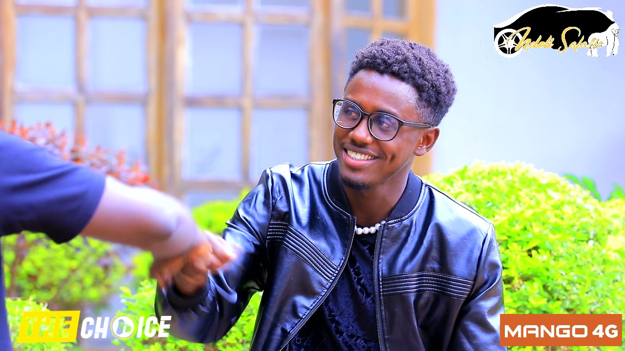 Papa we amuzaniye Irene ngo amwumvishe Ukuntu azi kuririmba ni bruce Melody ukiri muto Neza