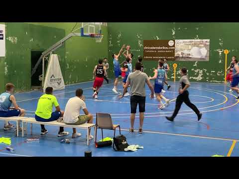 Partit Sènior A C.E. LAIETÀ - ASCENSORES ENINTER - GRUP BARNA  (4t quart)