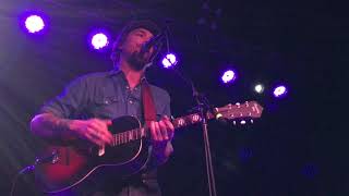 Justin Townes Earle, What She's Crying For (Live), 05.11.2018, Waiting Room, Omaha NE